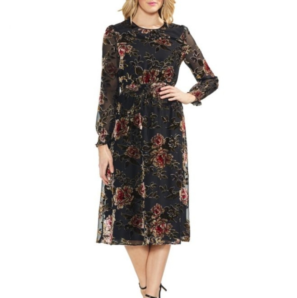 NWT Vince Camuto floral chiffon M